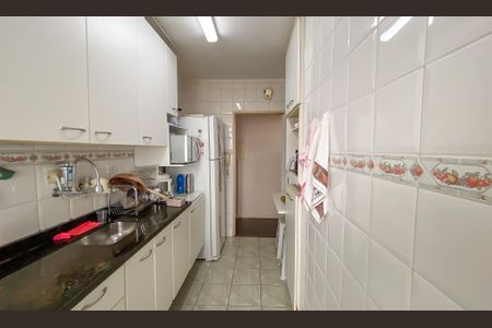 Apartamento à venda com 55m², 2 quartos e 1 vagaCozinha