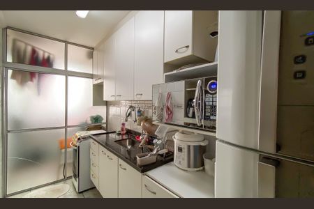 Apartamento à venda com 55m², 2 quartos e 1 vagaCozinha