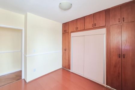 Apartamento à venda com 72m², 2 quartos e 1 vaga Apartamento à venda com 72m², 2 quartos e 1 vagaQuarto 2
