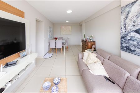 Apartamento para alugar com 102m², 3 quartos e 2 vagas Apartamento para alugar com 102m², 3 quartos e 2 vagasSala