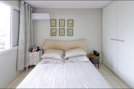 Apartamento para alugar com 102m², 3 quartos e 2 vagas Apartamento para alugar com 102m², 3 quartos e 2 vagasSuíte