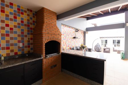 Casa à venda com 560m², 4 quartos e 8 vagas