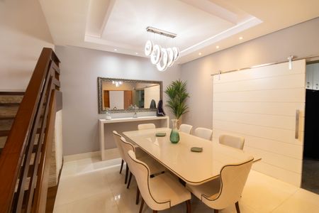 Casa à venda com 560m², 4 quartos e 8 vagas