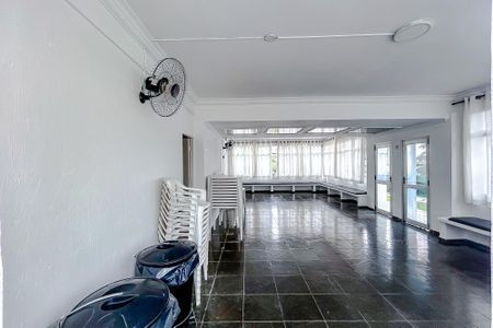 Apartamento à venda com 57m², 2 quartos e 2 vagasÁrea comum - Salão de festas