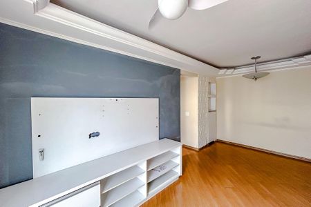 Apartamento à venda com 57m², 2 quartos e 2 vagasSala