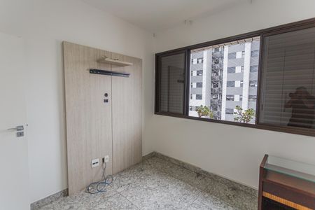 Apartamento à venda com 105m², 3 quartos e 2 vagasQuarto 2