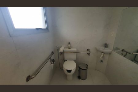 Apartamento para alugar com 76m², 2 quartos e 2 vagas Apartamento para alugar com 76m², 2 quartos e 2 vagasBanheiro