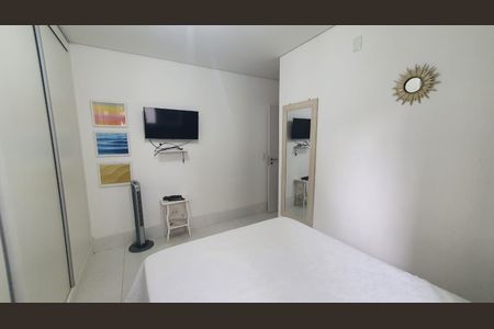 Quarto de apartamento para alugar com 2 quartos, 76m² em Funcionários, Belo Horizonte