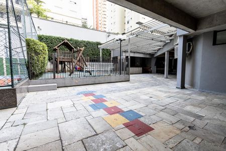 Apartamento à venda com 248m², 4 quartos e 4 vagasPlayground