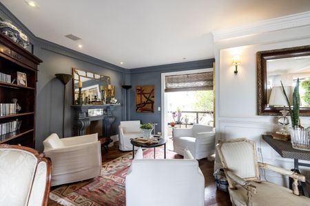 Apartamento à venda com 248m², 4 quartos e 4 vagasSala