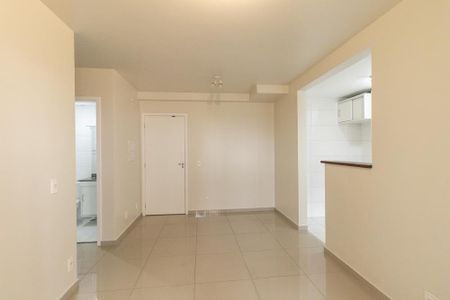 Sala de apartamento para alugar com 2 quartos, 58m² em Xaxim, Curitiba