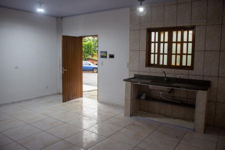Sala/Cozinha de casa para alugar com 2 quartos, 56m² em Jardim Itapeva, Ribeirão Pires