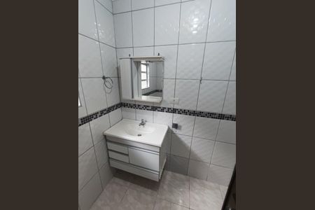 Banheiro de casa para alugar com 2 quartos, 140m² em Cursino, São Paulo