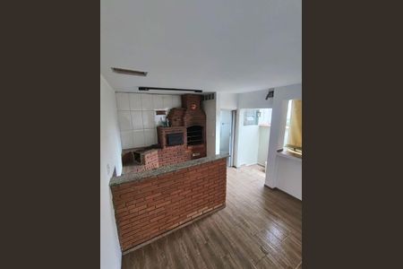 Casa para alugar com 140m², 2 quartos e 1 vaga Casa para alugar com 140m², 2 quartos e 1 vagaÁrea externa