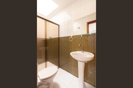 Casa de condomínio para alugar com 120m², 3 quartos e 2 vagas Casa de condomínio para alugar com 120m², 3 quartos e 2 vagasBanheiro