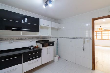 Casa de condomínio para alugar com 120m², 3 quartos e 2 vagas Casa de condomínio para alugar com 120m², 3 quartos e 2 vagasCozinha