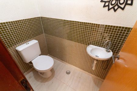 Casa de condomínio para alugar com 120m², 3 quartos e 2 vagas Casa de condomínio para alugar com 120m², 3 quartos e 2 vagasLavabo