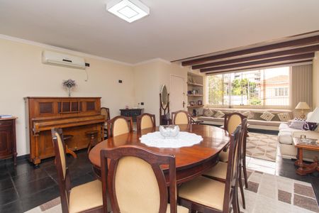 Sala de casa à venda com 3 quartos, 140m² em Vila Mariana, São Paulo