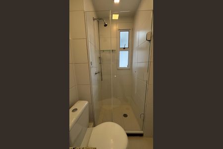 Apartamento à venda com 103m², 2 quartos e 1 vaga Apartamento à venda com 103m², 2 quartos e 1 vagaBanheiro da Suíte