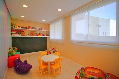 Apartamento à venda com 103m², 2 quartos e 1 vaga Apartamento à venda com 103m², 2 quartos e 1 vagaBrinquedoteca