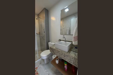 Apartamento à venda com 103m², 2 quartos e 1 vaga Apartamento à venda com 103m², 2 quartos e 1 vagaBanheiro