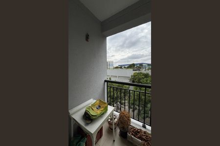 Apartamento à venda com 103m², 2 quartos e 1 vaga Apartamento à venda com 103m², 2 quartos e 1 vagaSala - Sala de Jantar Varanda