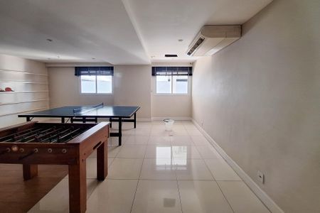 Apartamento à venda com 97m², 3 quartos e 1 vagaÁrea comum