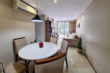 Sala de apartamento à venda com 3 quartos, 97m² em Santa Rosa, Niterói