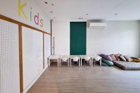 Apartamento à venda com 97m², 3 quartos e 1 vagaÁrea comum