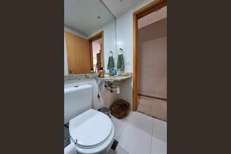 Apartamento à venda com 97m², 3 quartos e 1 vagaBanheiro Social