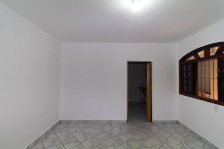 Quarto de casa para alugar com 1 quarto, 50m² em Vila Tolstoi, São Paulo