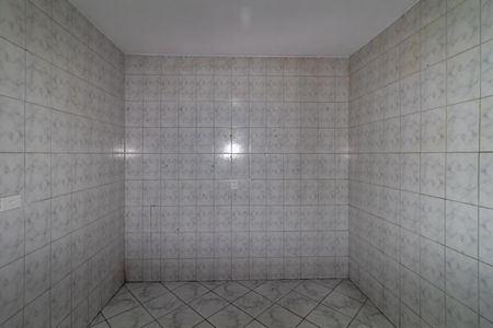 Cozinha de casa para alugar com 1 quarto, 50m² em Vila Tolstoi, São Paulo