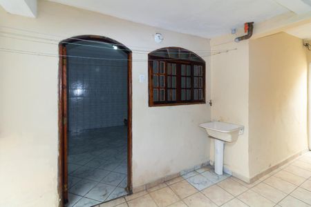 Casa para alugar com 50m², 1 quarto e sem vaga Casa para alugar com 50m², 1 quarto e sem vagaÁrea de Serviço