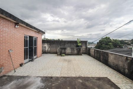 Casa para alugar com 150m², 2 quartos e 1 vagaQuintal