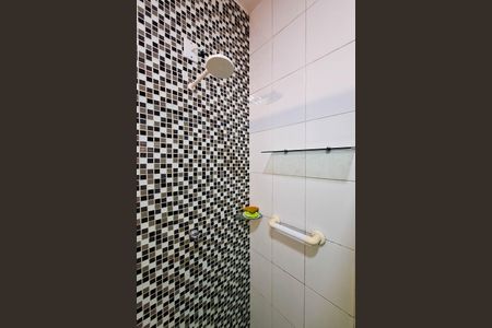 Apartamento para alugar com 92m², 3 quartos e sem vagaBanheiro