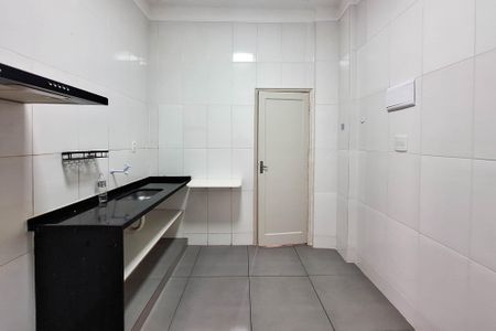 Apartamento para alugar com 92m², 3 quartos e sem vagaCozinha