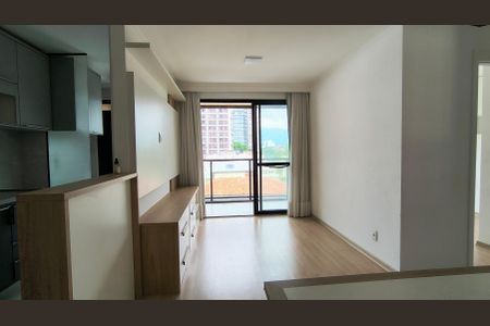 Sala de apartamento para alugar com 2 quartos, 75m² em Recreio dos Bandeirantes, Rio de Janeiro