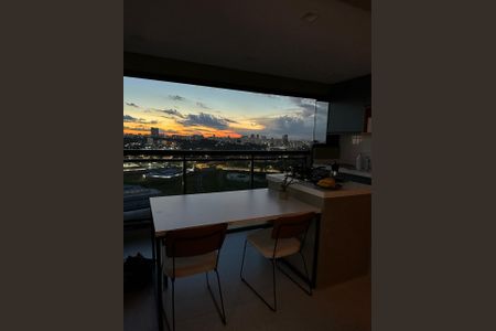 Apartamento à venda com 62m², 1 quarto e 2 vagas