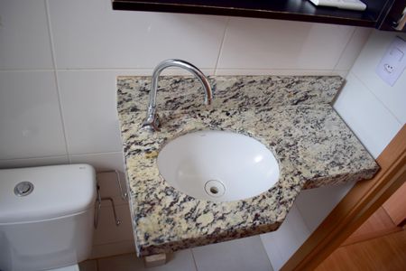 Apartamento para alugar com 44m², 2 quartos e 1 vagaBanheiro 