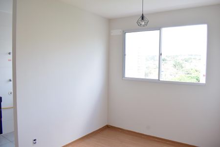 Sala de apartamento para alugar com 2 quartos, 44m² em Vila Guiomar, Ribeirão Preto