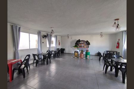 Apartamento à venda com 40m², 2 quartos e sem vagaÁrea comum - Salão de festas