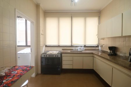 Apartamento para alugar com 100m², 3 quartos e 1 vaga Apartamento para alugar com 100m², 3 quartos e 1 vagaCozinha