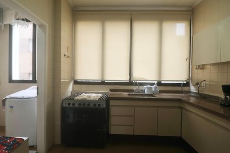 Apartamento para alugar com 100m², 3 quartos e 1 vaga