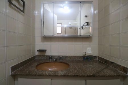 Apartamento para alugar com 100m², 3 quartos e 1 vaga Apartamento para alugar com 100m², 3 quartos e 1 vagaBanheiro Suíte