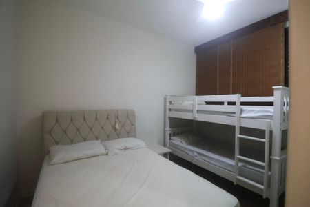Apartamento para alugar com 100m², 3 quartos e 1 vaga Apartamento para alugar com 100m², 3 quartos e 1 vagaQuarto
