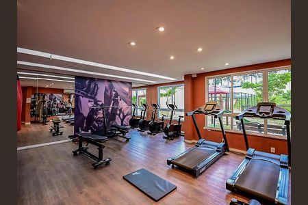 Apartamento para alugar com 44m², 2 quartos e 1 vaga Apartamento para alugar com 44m², 2 quartos e 1 vagaÁrea comum - Academia