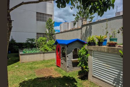 Apartamento para alugar com 44m², 2 quartos e 1 vaga Apartamento para alugar com 44m², 2 quartos e 1 vagaÁrea comum - Playground