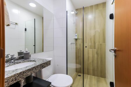 Apartamento para alugar com 44m², 2 quartos e 1 vaga Apartamento para alugar com 44m², 2 quartos e 1 vagaBanheiro