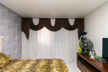 Casa à venda com 80m², 3 quartos e 2 vagas Casa à venda com 80m², 3 quartos e 2 vagasQuarto 3