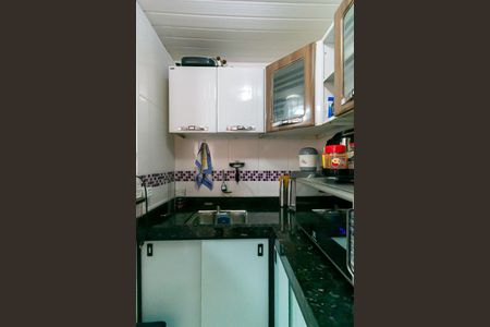 Casa à venda com 80m², 3 quartos e 2 vagas Casa à venda com 80m², 3 quartos e 2 vagasCozinha